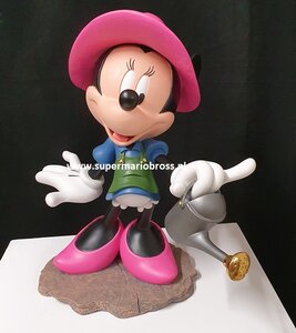 Minnie Mouse With Watering Can Walt Disney Cartoon Comic Figure  New Boxed