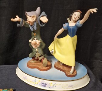 Snow White and Dancing Partner Wdcc Figurine Boxed retired Collectible Porcelain