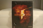 Resident Evil 5 The Complete Official Guide Piggy back 